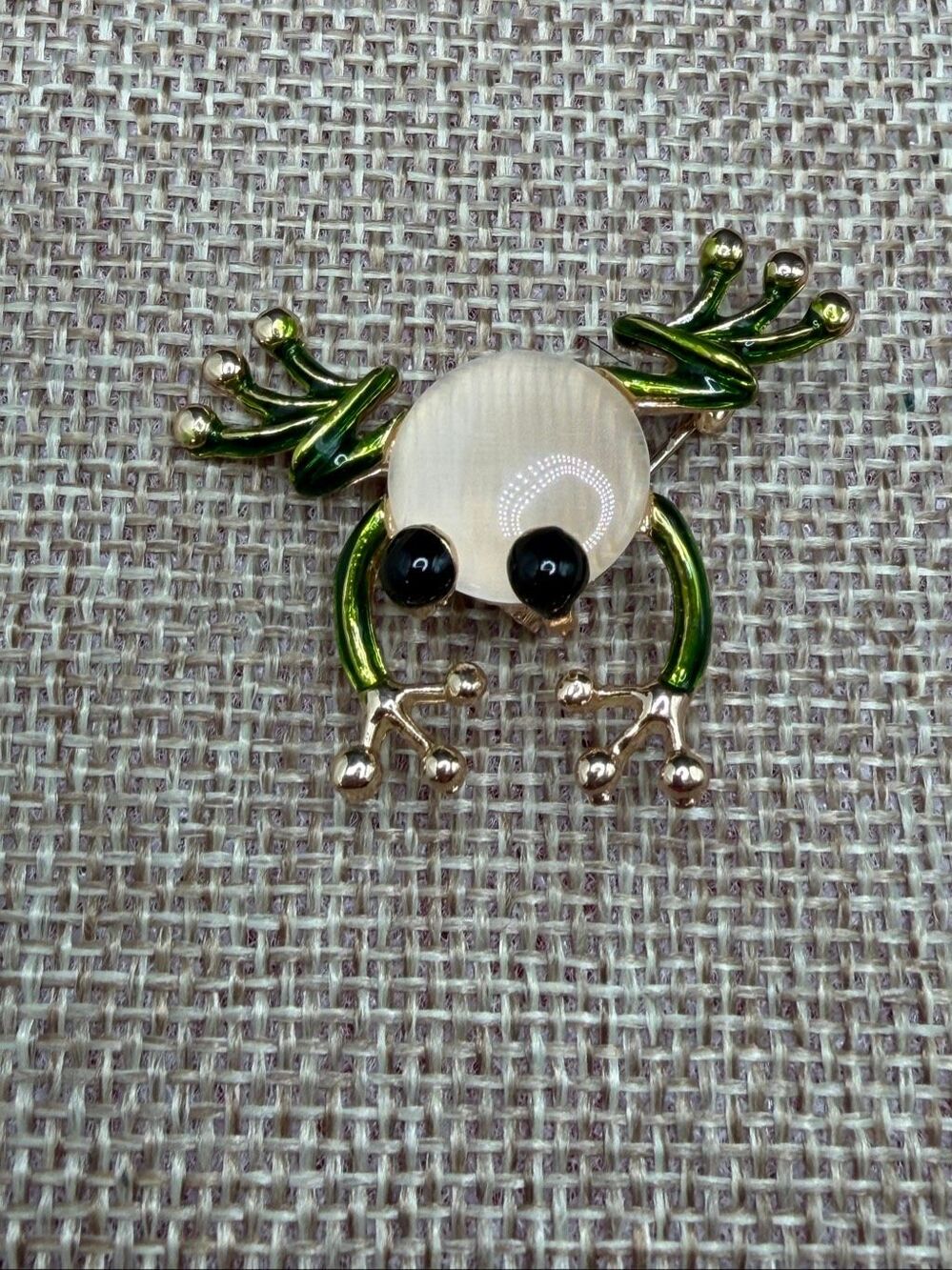 Lil' Green Froggy Brooch, Frog Pin, Jumping Frog